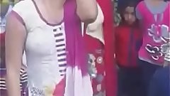 INDIAN FUCKABLE BHABHI DANCE ON ROAD