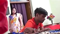 Indian Anti SeX xvideo  !!! प्यार में डूबे पवन और रिंकू !!!